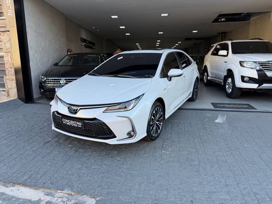 TOYOTA COROLLA 2.0 VVT-IE FLEX ALTIS PREMIUM DIRECT SHIFT TOYOTA COROLLA 2.0 VVT-IE FLEX ALTIS PREMIUM DIRECT SHIFT